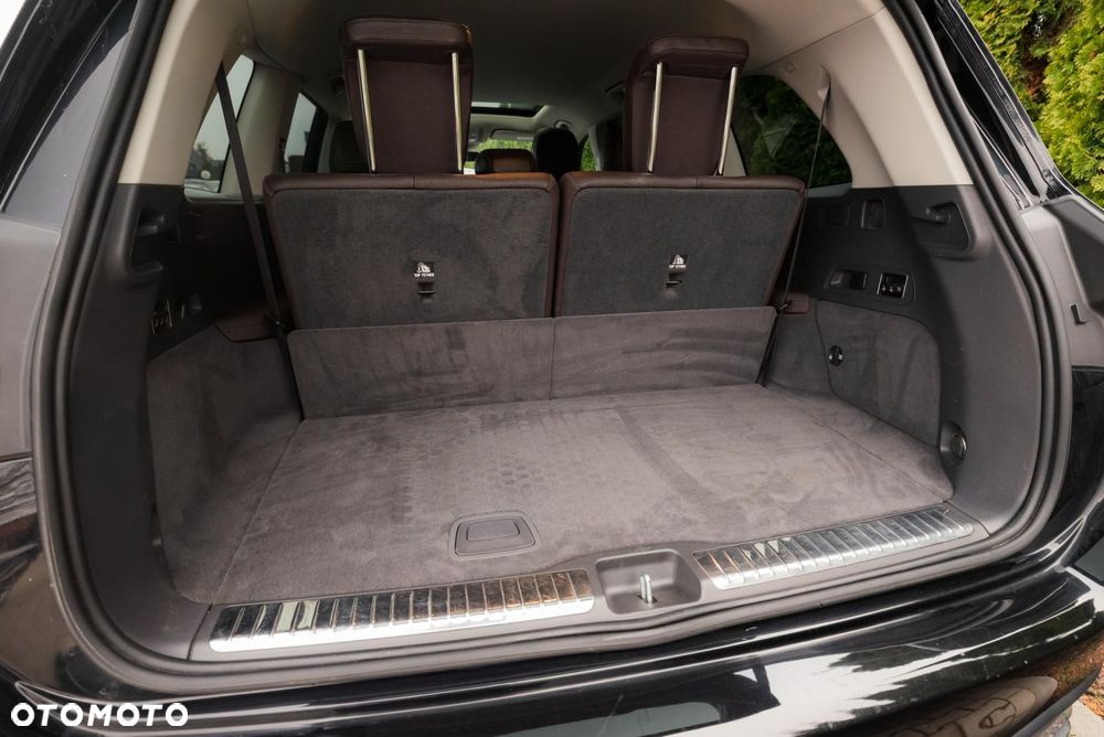 Mercedes-Benz GLS - 37