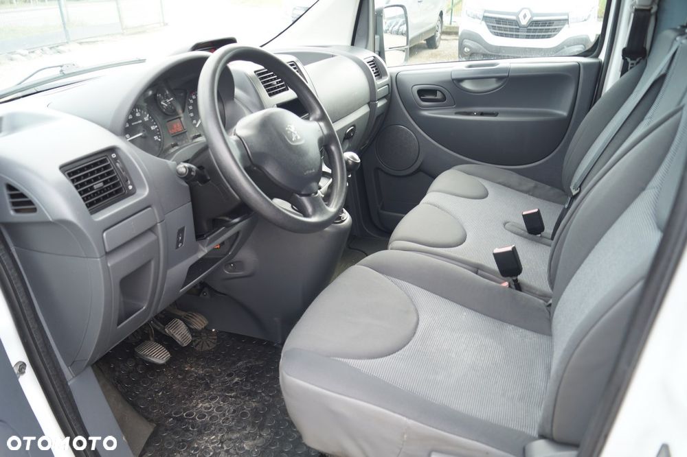 Peugeot Expert - 22