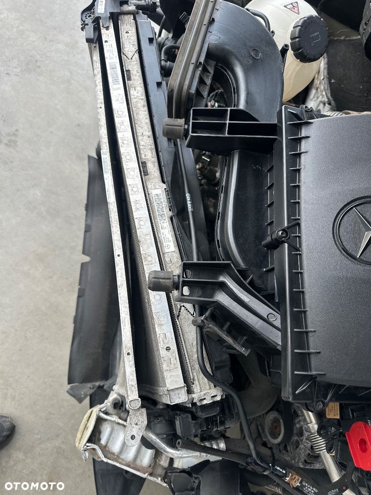 Mercedes-Benz SPRINTER - 15