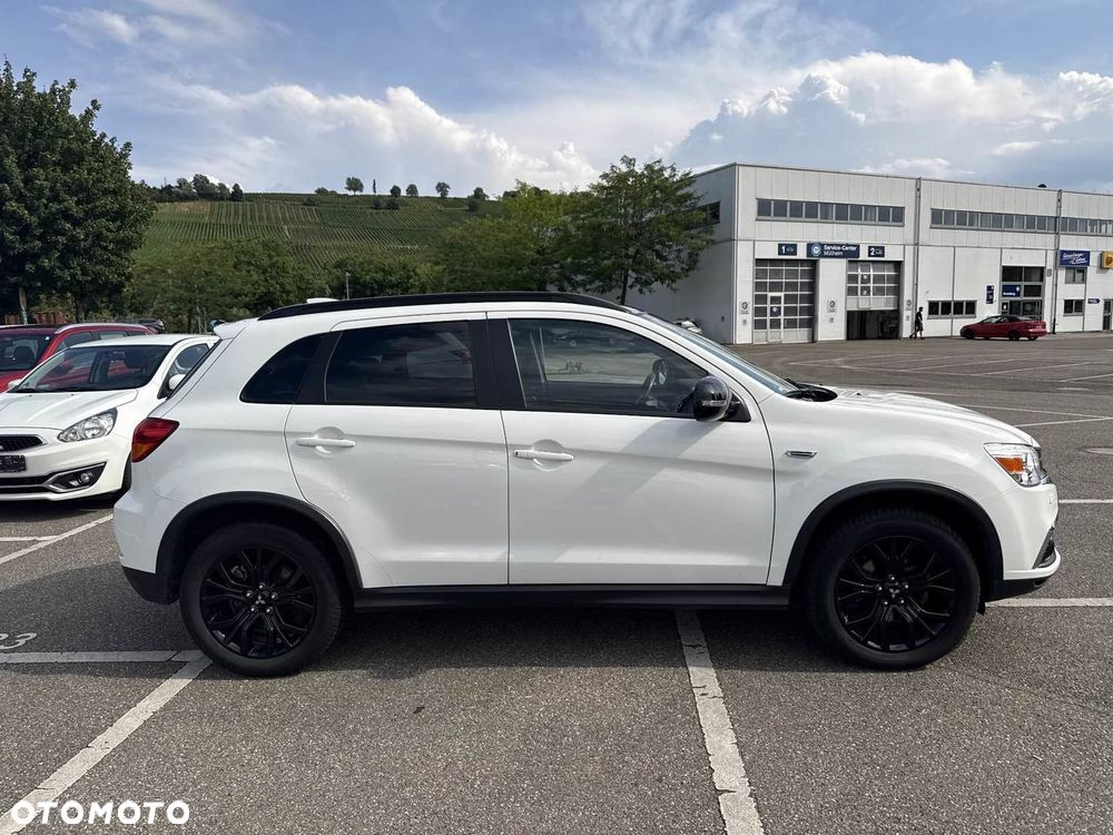 Mitsubishi ASX 1.6 Intense Plus Navi Blue Edition - 11