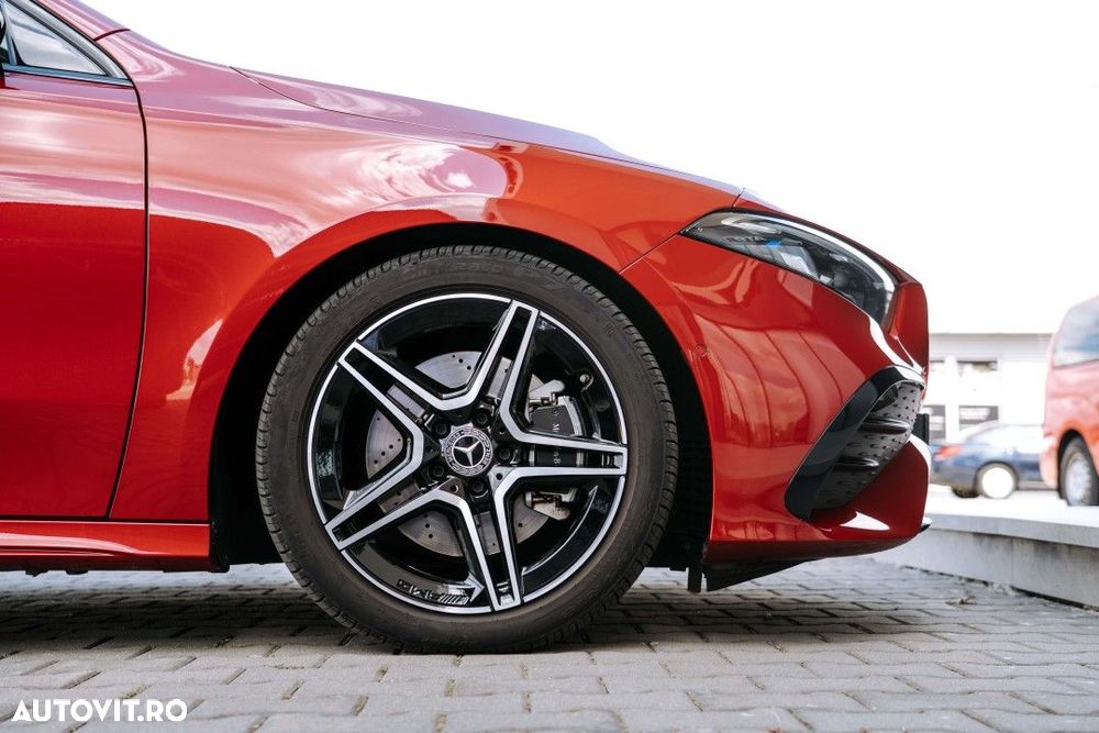 Mercedes-Benz A - 18