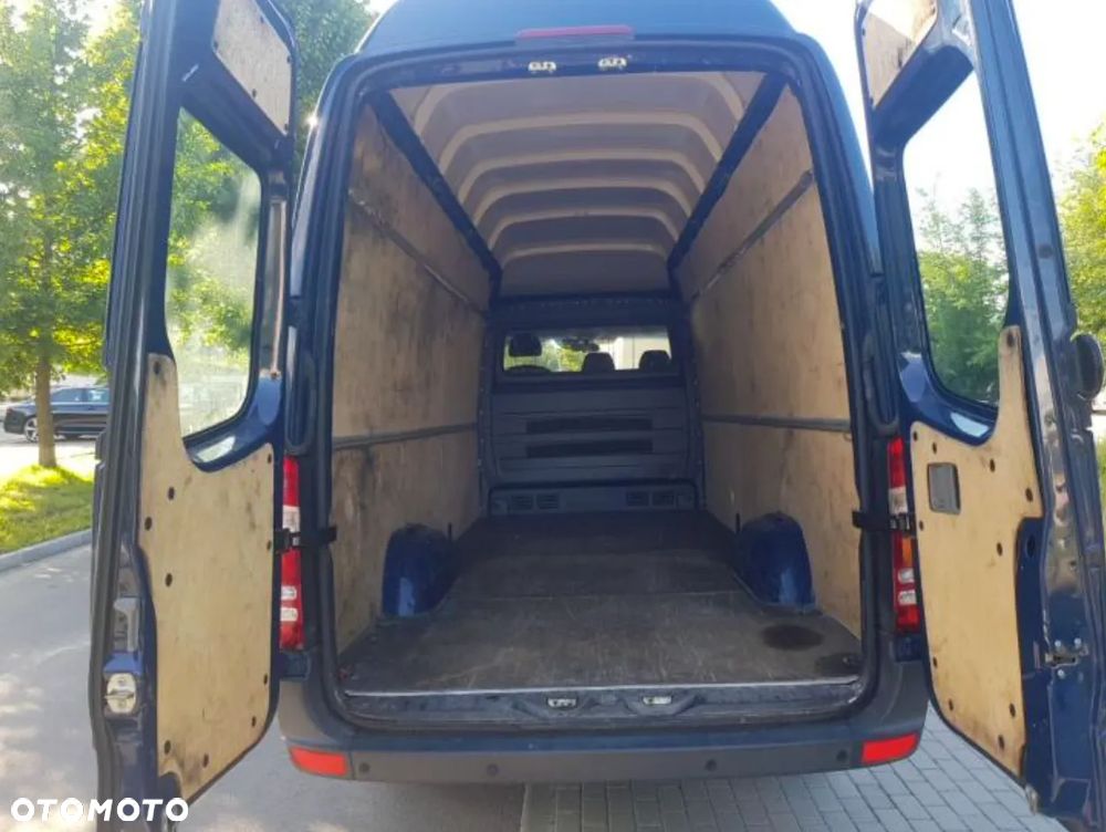 Mercedes-Benz SPRINTER - 2