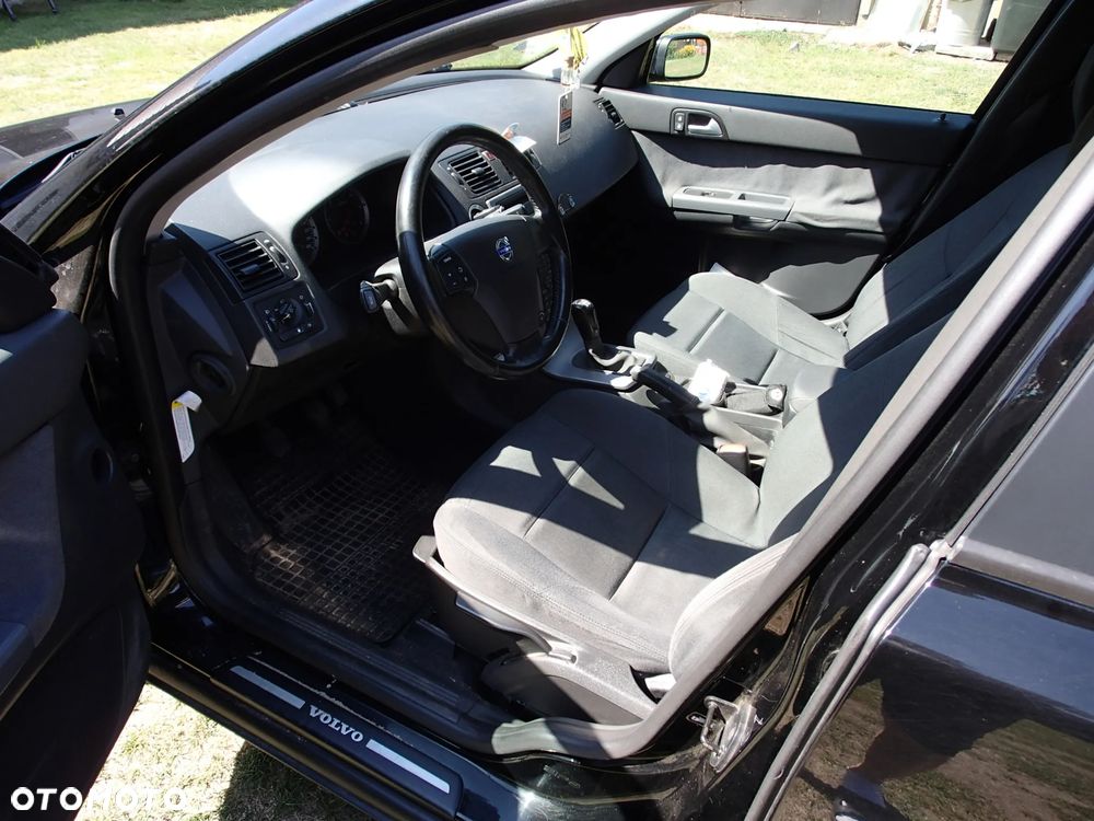 Volvo S40 2.0D Kinetic - 6