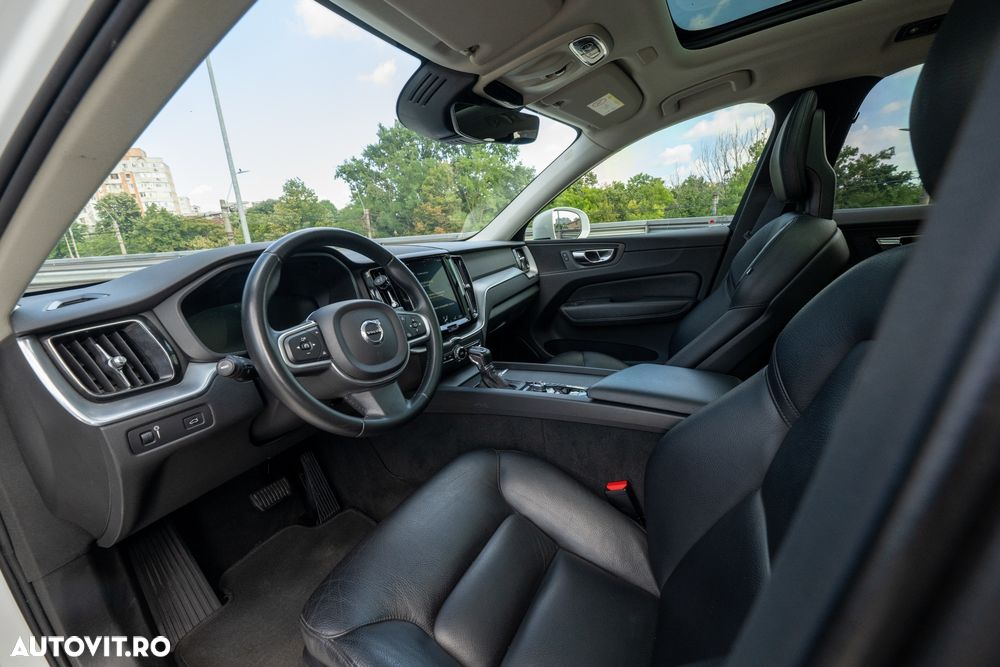 Volvo XC 60 D4 AWD Momentum - 20