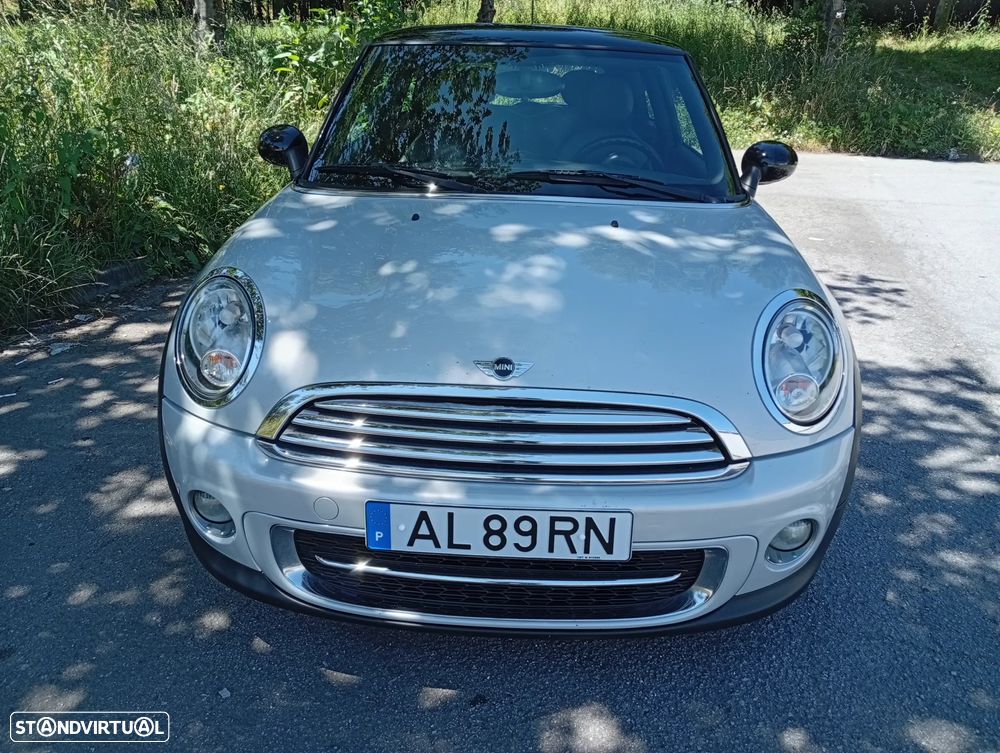 MINI 3 Portas Cooper D - 6