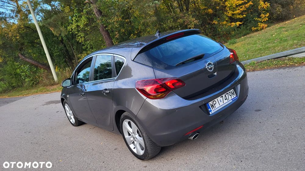 Opel Astra 1.4 Turbo Sport - 12