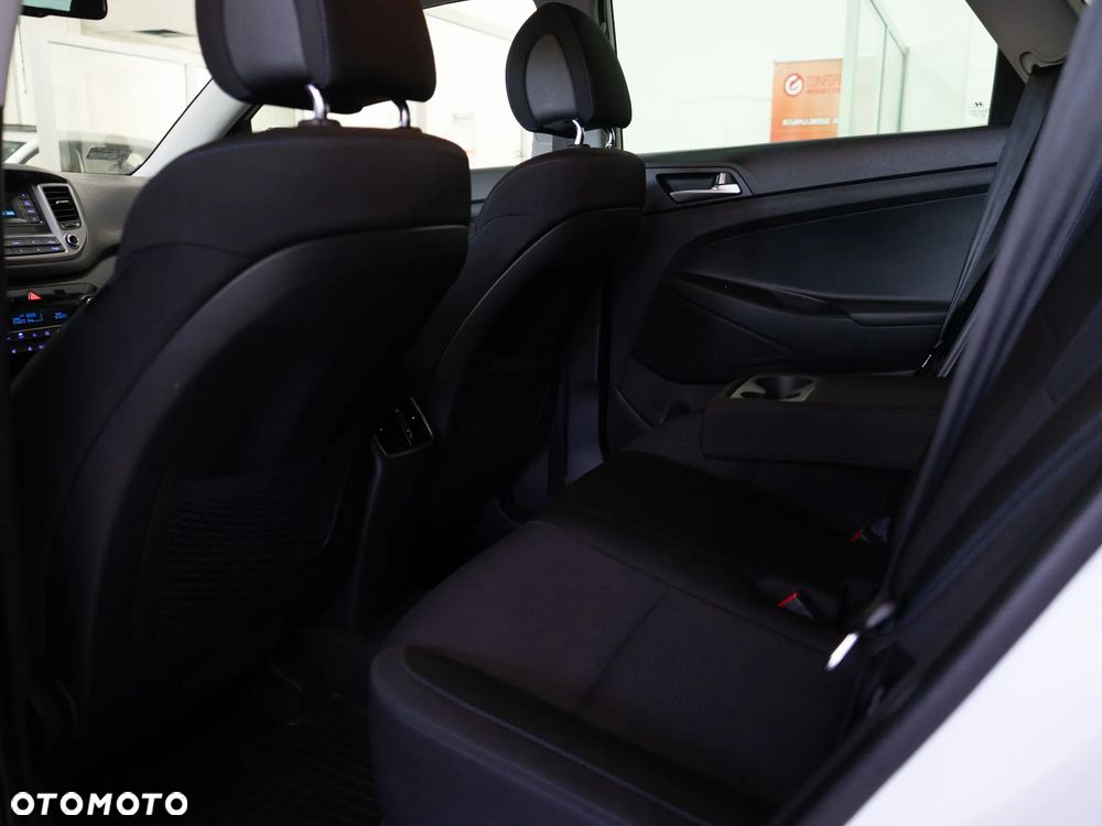 Hyundai Tucson 1.6 GDi Comfort 2WD - 26