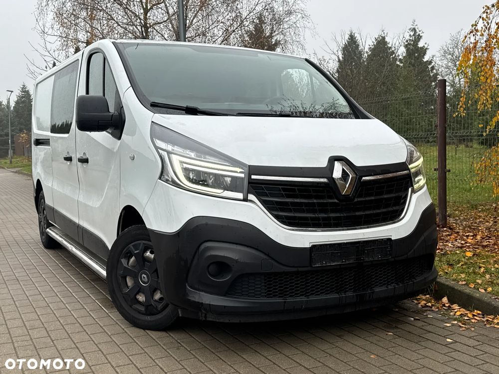 Renault TRAFIC - 1
