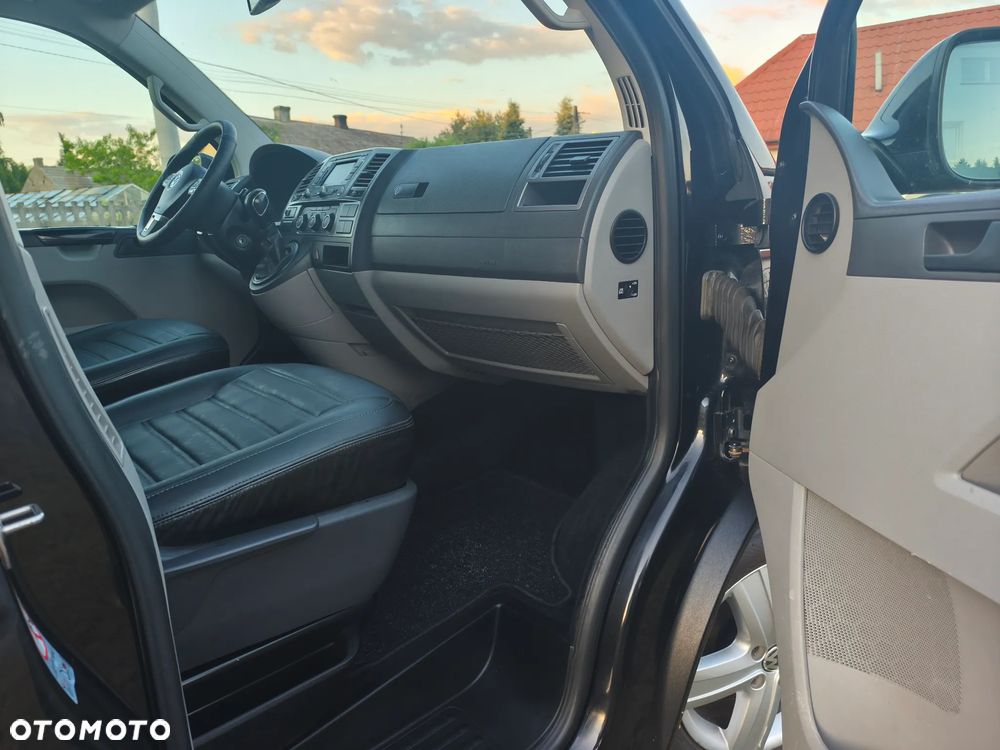 Volkswagen Transporter - 23