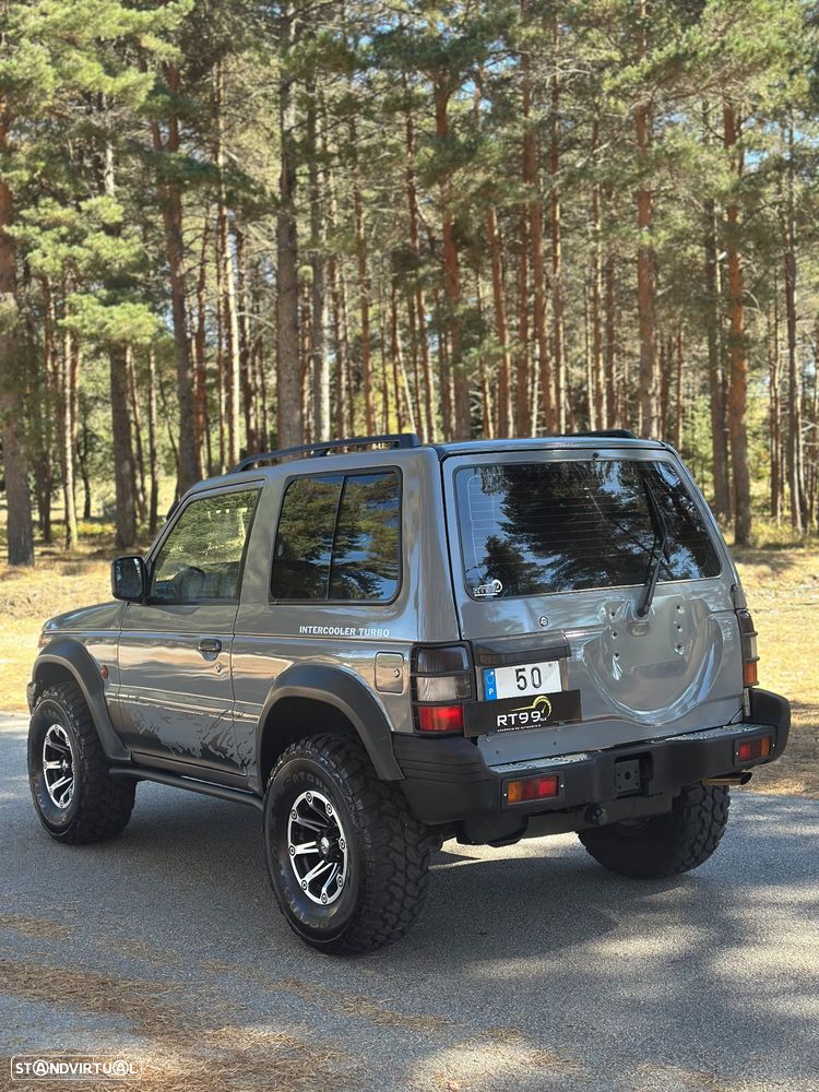 Mitsubishi Pajero 2.5 TDi GLX - 8