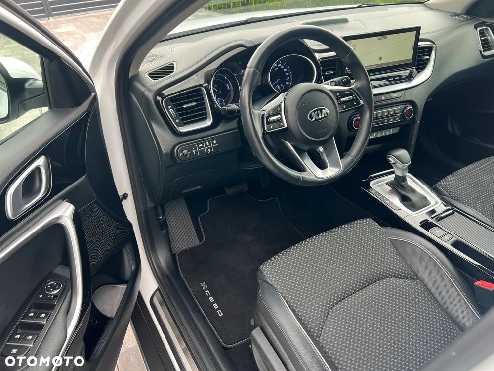 Kia XCeed 1.6 GDI DCT6 OPF SPIRIT - 26
