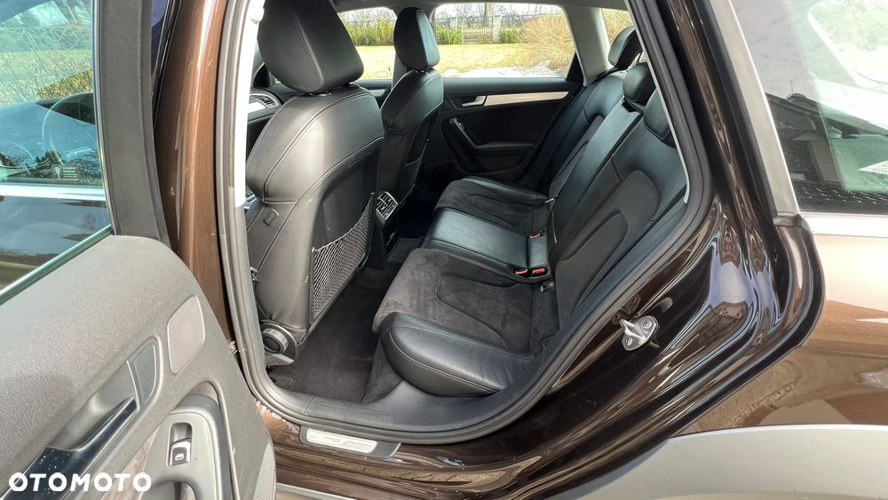 Audi A4 Allroad 2.0 TDI DPF S tronic - 12