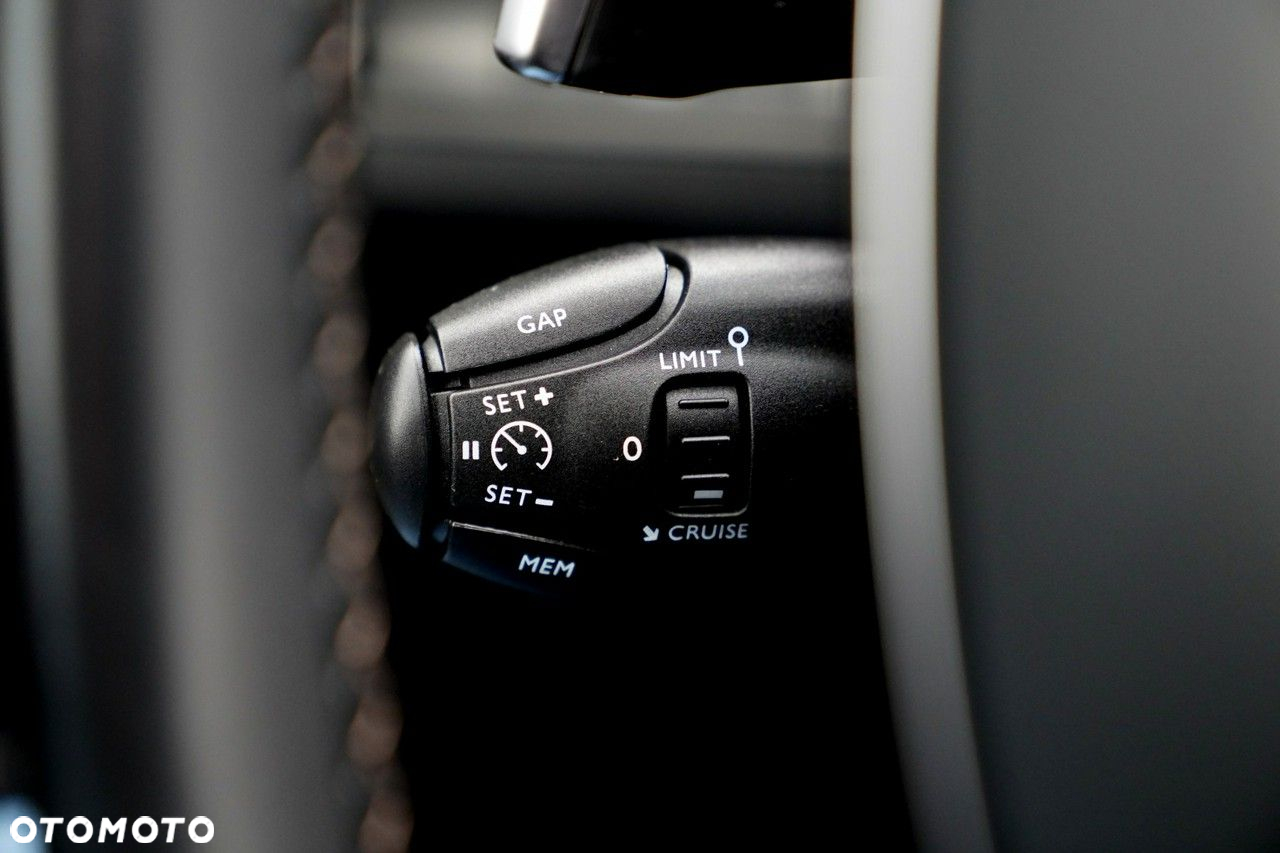 Peugeot 5008 BlueHDI 180 EAT8 GT - 28