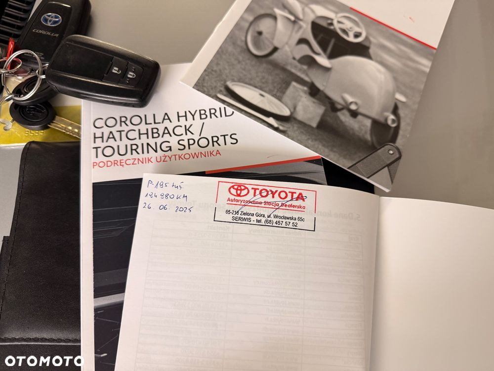 Toyota Corolla 1.8 Hybrid Comfort - 38