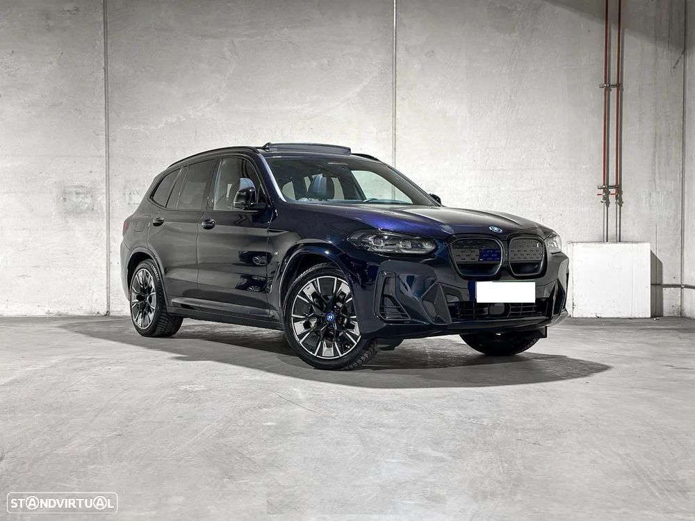 BMW iX3 M Sport Impressive - 8