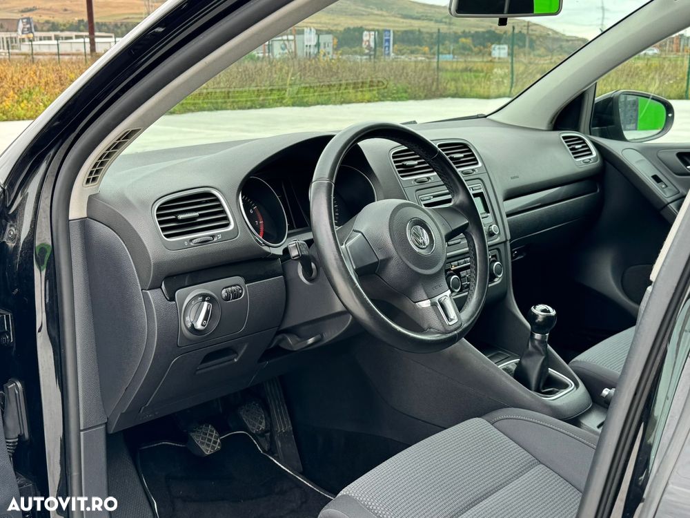 Volkswagen Golf 1.2 TSI BMT Comfortline - 11