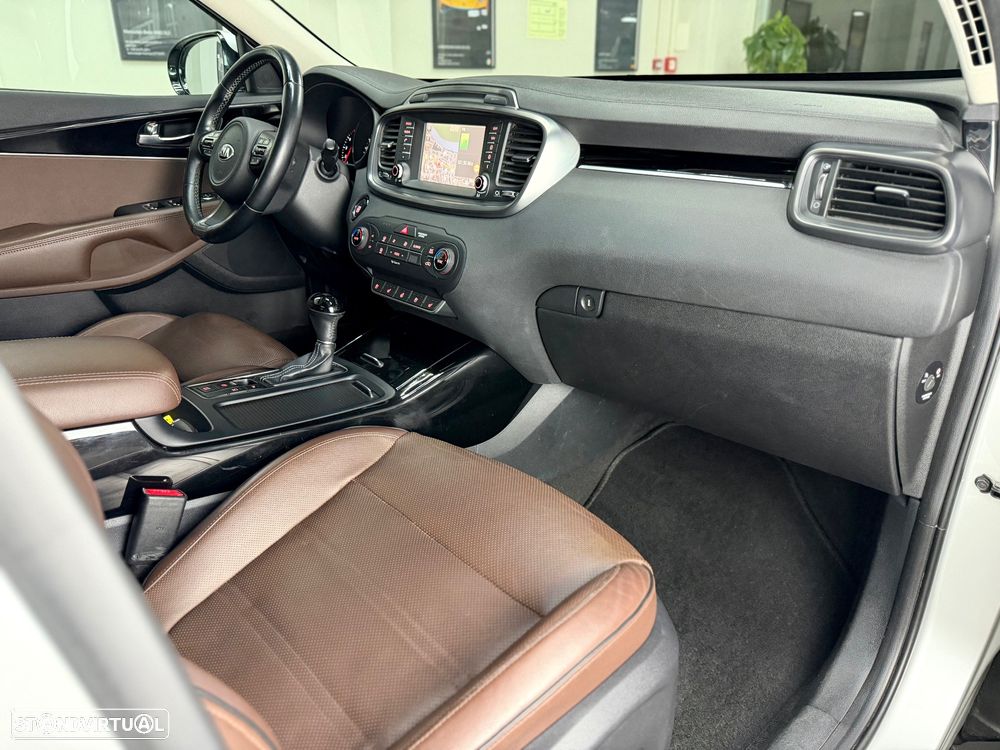 Kia Sorento 2.2 CRDi TX TOP Aut. - 26