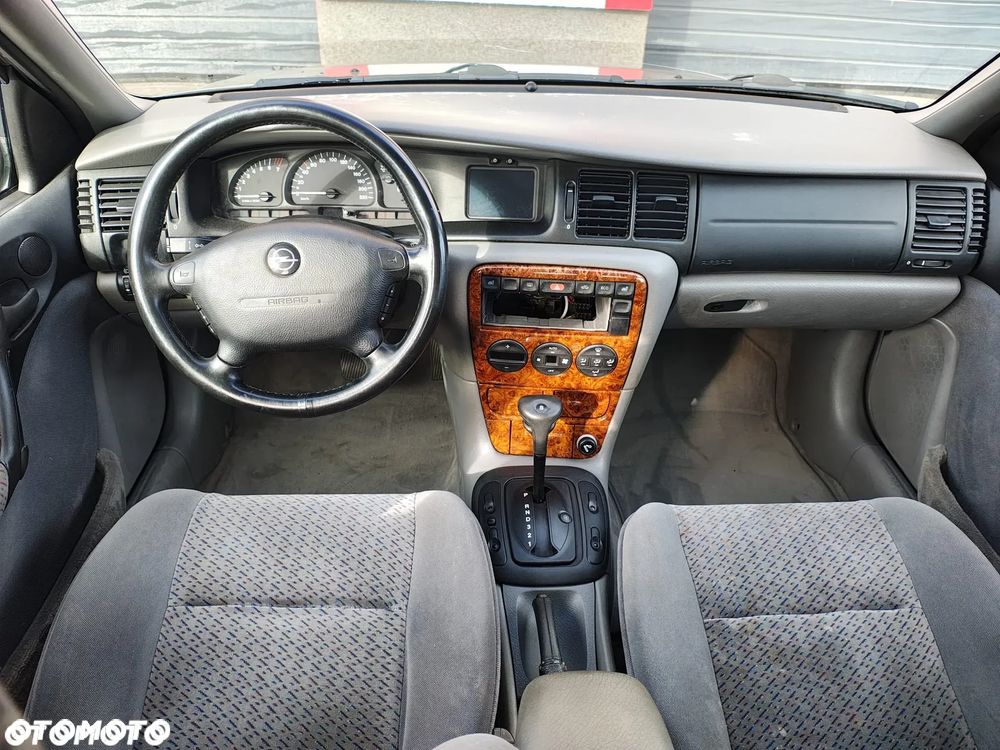 Opel Vectra - 6