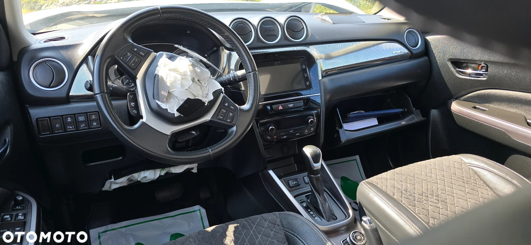 Suzuki Vitara 1.4 Boosterjet SHVS Premium 4WD - 27
