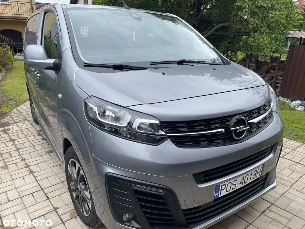 Opel Vivaro - 1