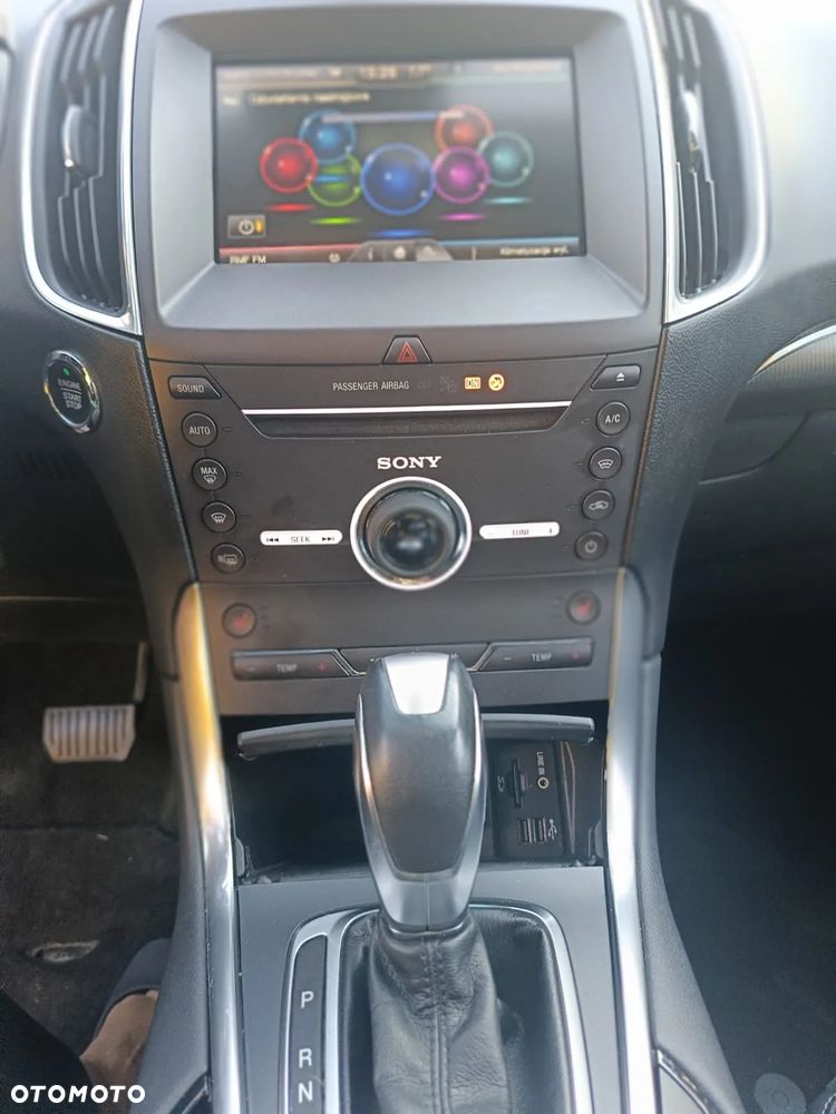 Ford S-Max 2.0 TDCi 4WD Titanium PowerShift - 27