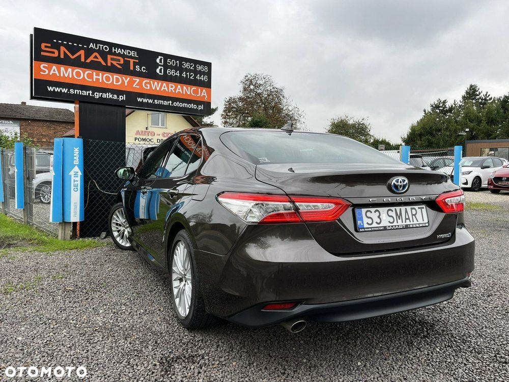 Toyota Camry 2.5 Hybrid Executive CVT - 4