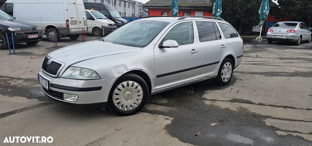 Skoda Octavia 2.0 FSI Ambiente - 1