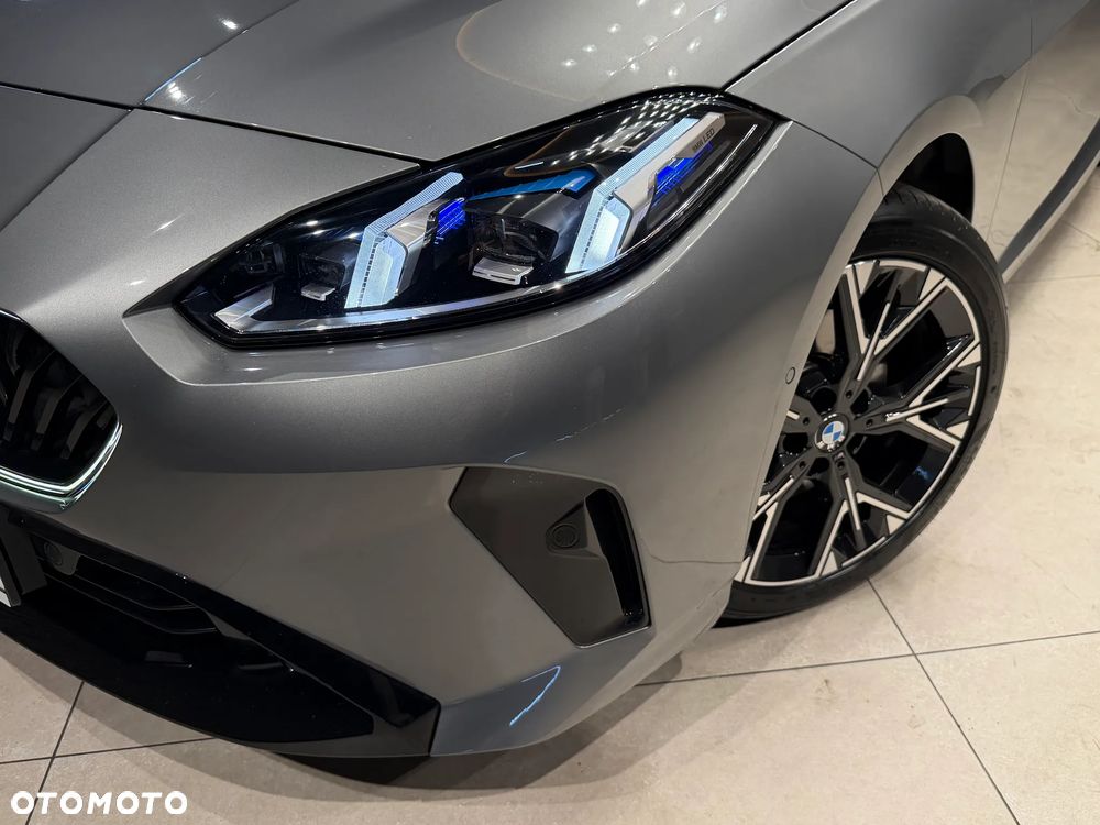 BMW Seria 2 220 mHEV - 26