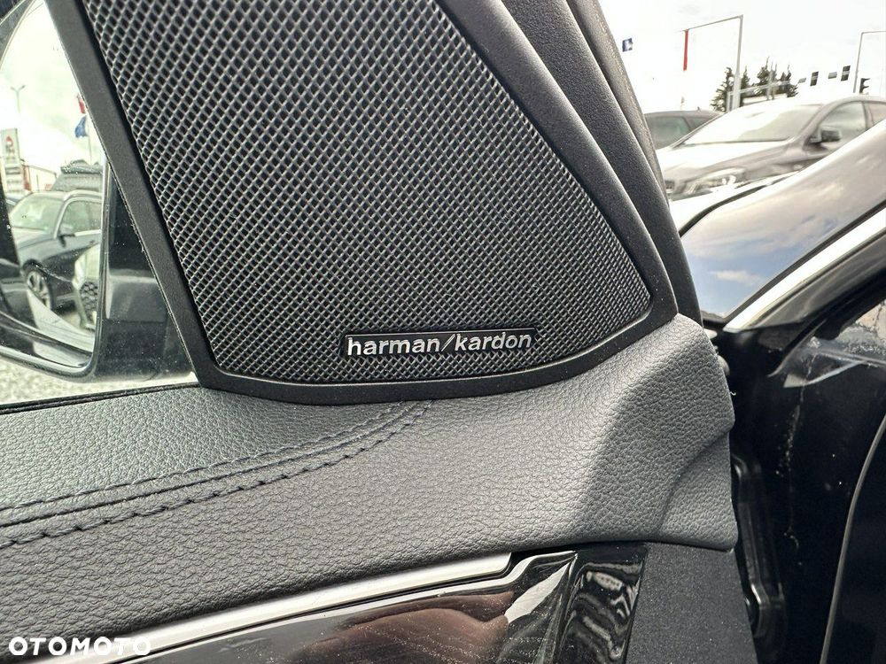 Mercedes-Benz Klasa E - 20