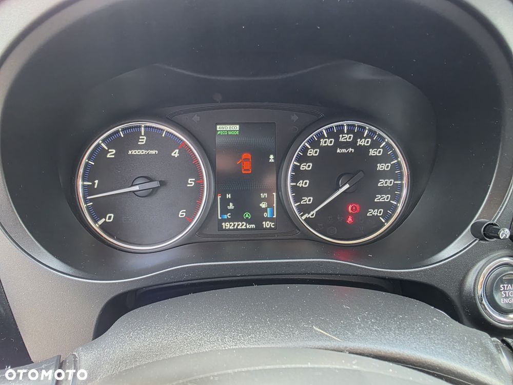 Mitsubishi Outlander 2.2 DI-D 4WD Invite - 26