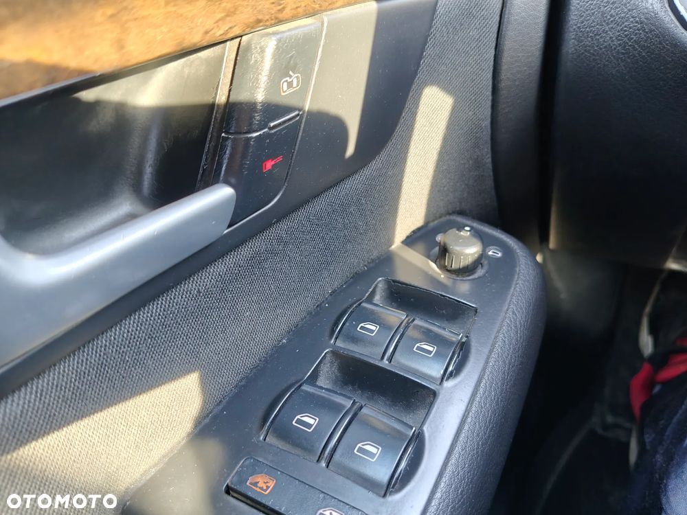 Audi A4 Limousine 2.0 TDI DPF - 20