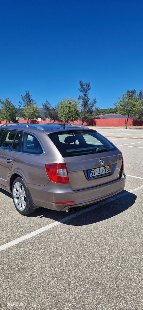 Skoda Superb Break 2.0 TDI Elegance 4x4 - 5