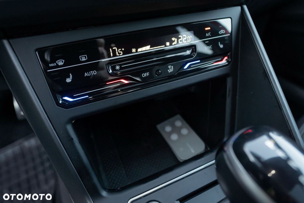 Volkswagen Taigo 1.5 TSI ACT R-Line Plus DSG - 28