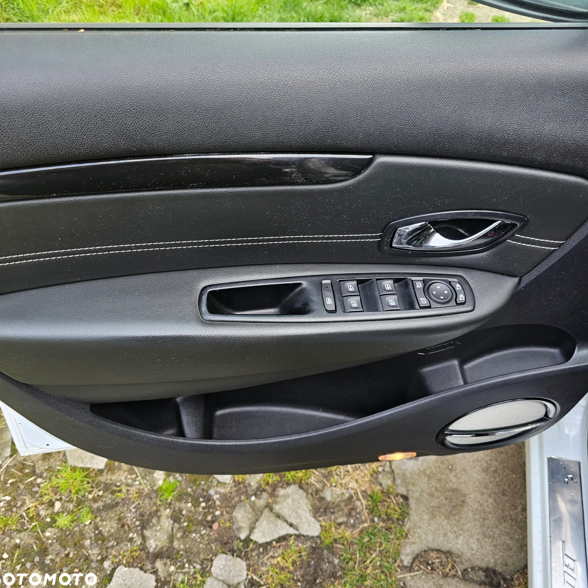 Renault Scenic ENERGY TCe 130 S&S Xmod Bose Edition - 18