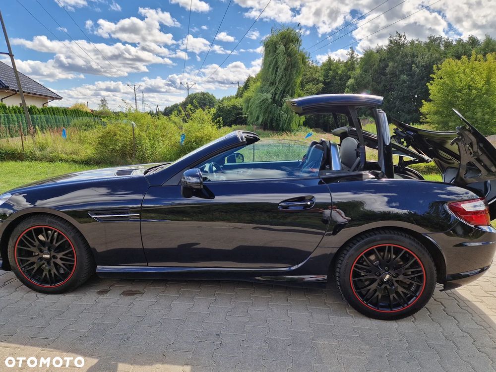 Mercedes-Benz SLK 200 BlueEFFICIENCY Roadster pur - 9