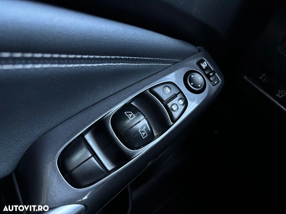 Nissan Juke DIG-T 117 DCT N-Connecta - 28