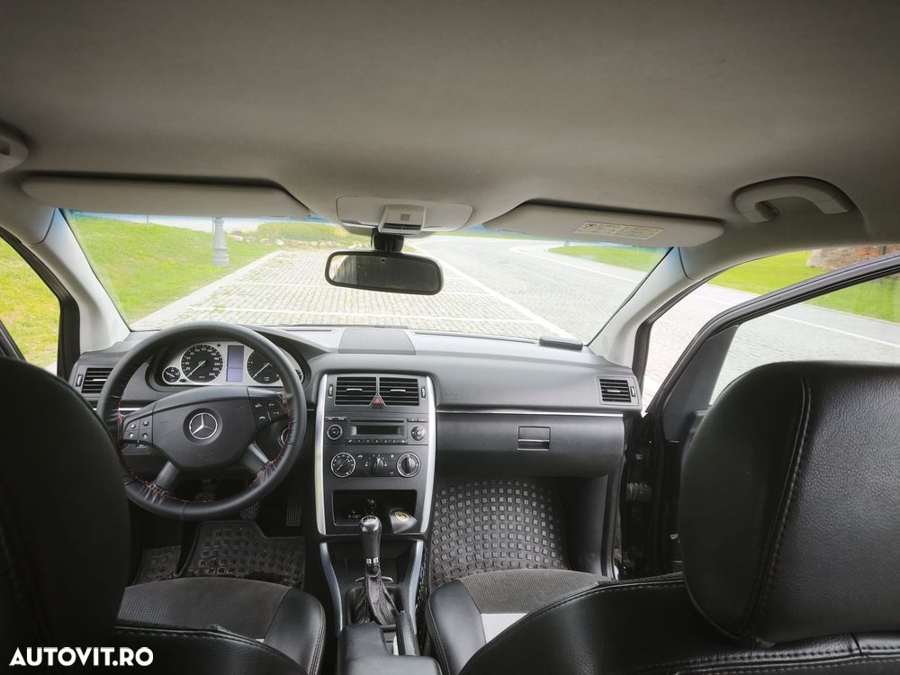 Mercedes-Benz B 180 CDI - 10