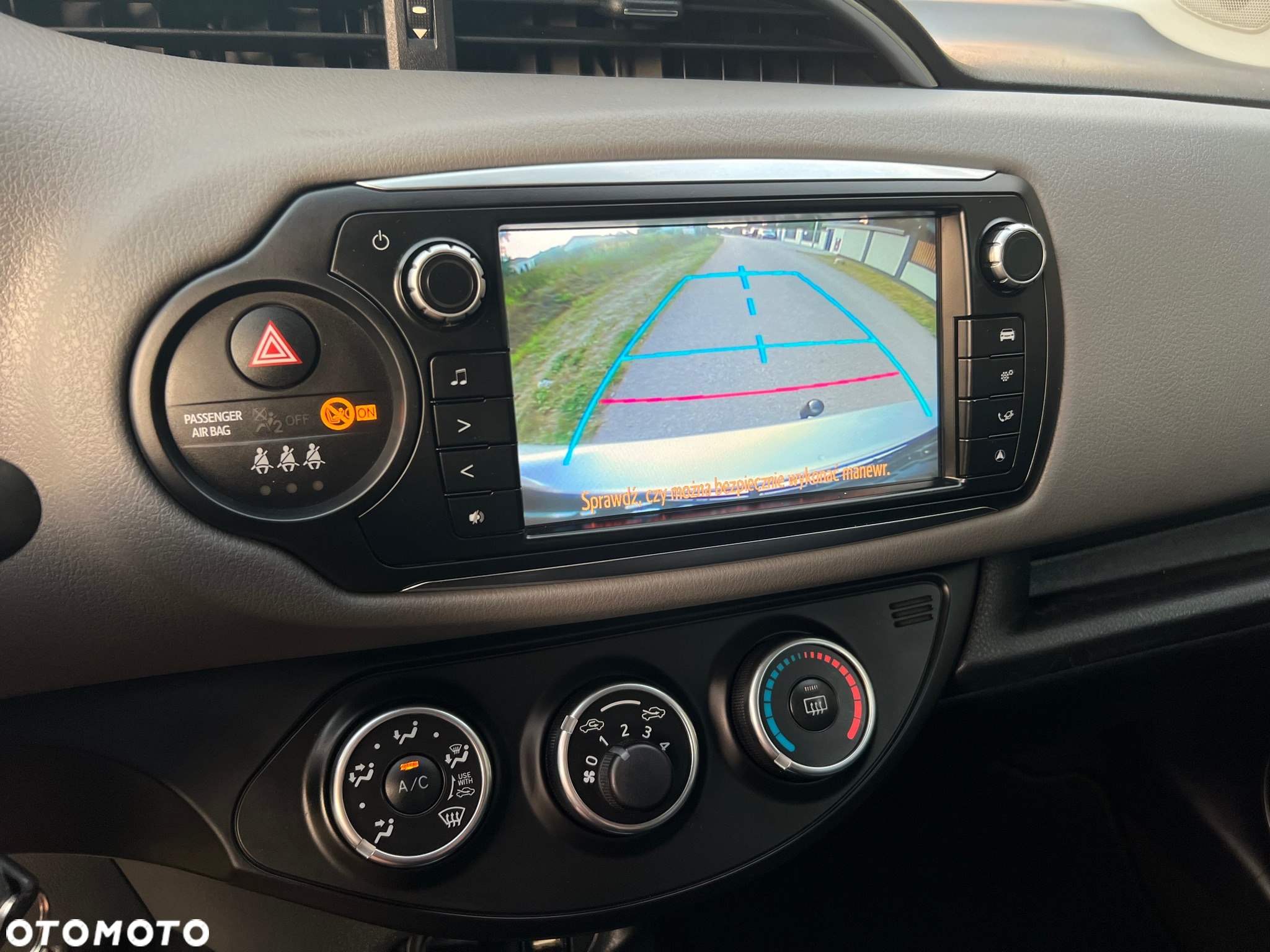 Toyota Yaris 1.0 VVT-i Life - 7