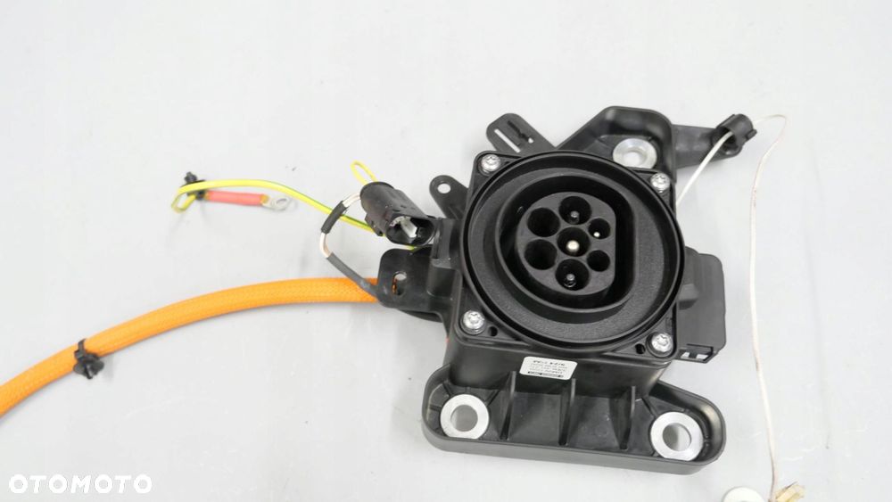 bmw g20 g21 hybryda gniazdo ładowania kabel 7640388 5a1caf6 5a1cb00 - 2