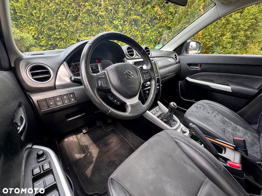 Suzuki Vitara 1.6 (4x4) Allgrip Comfort+ - 31