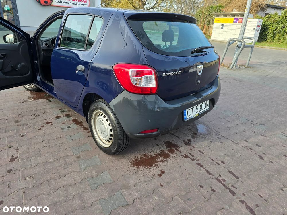 Dacia Sandero 1.2 16V Access EU6 - 8