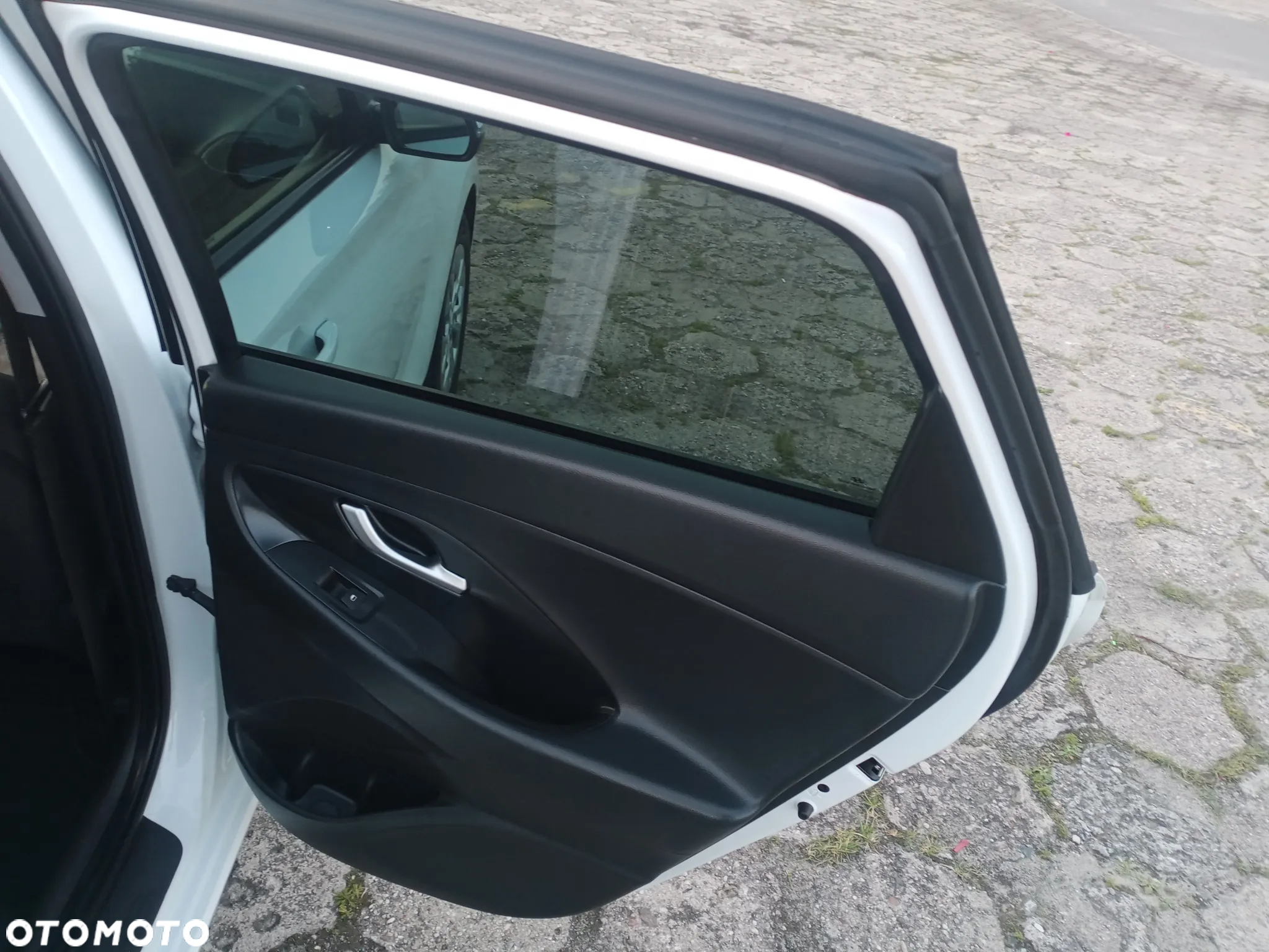 Hyundai i30 1.4 Comfort - 14