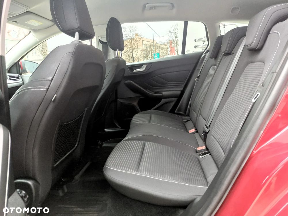 Ford Focus 1.5 EcoBoost Titanium - 21