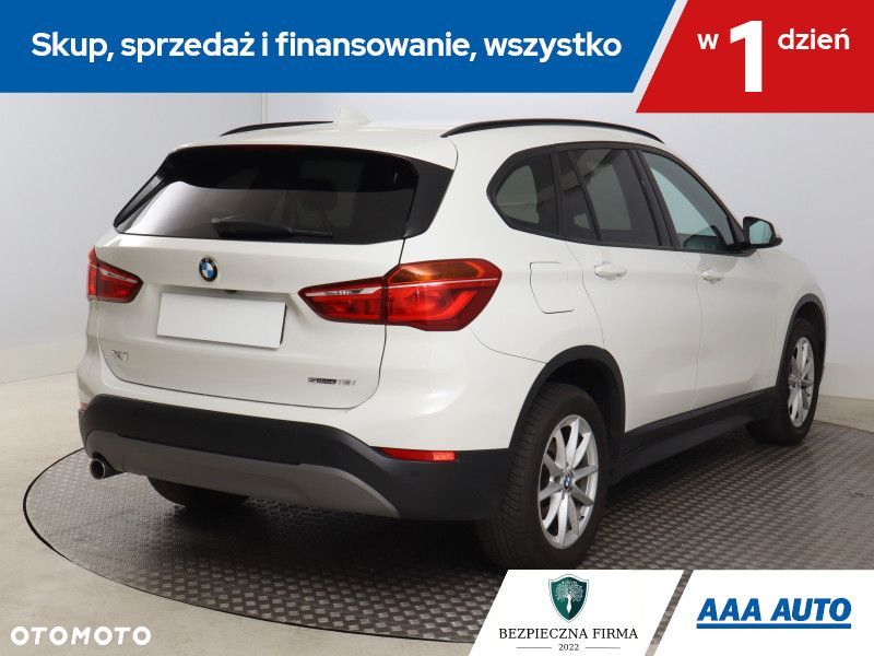 BMW X1 - 7