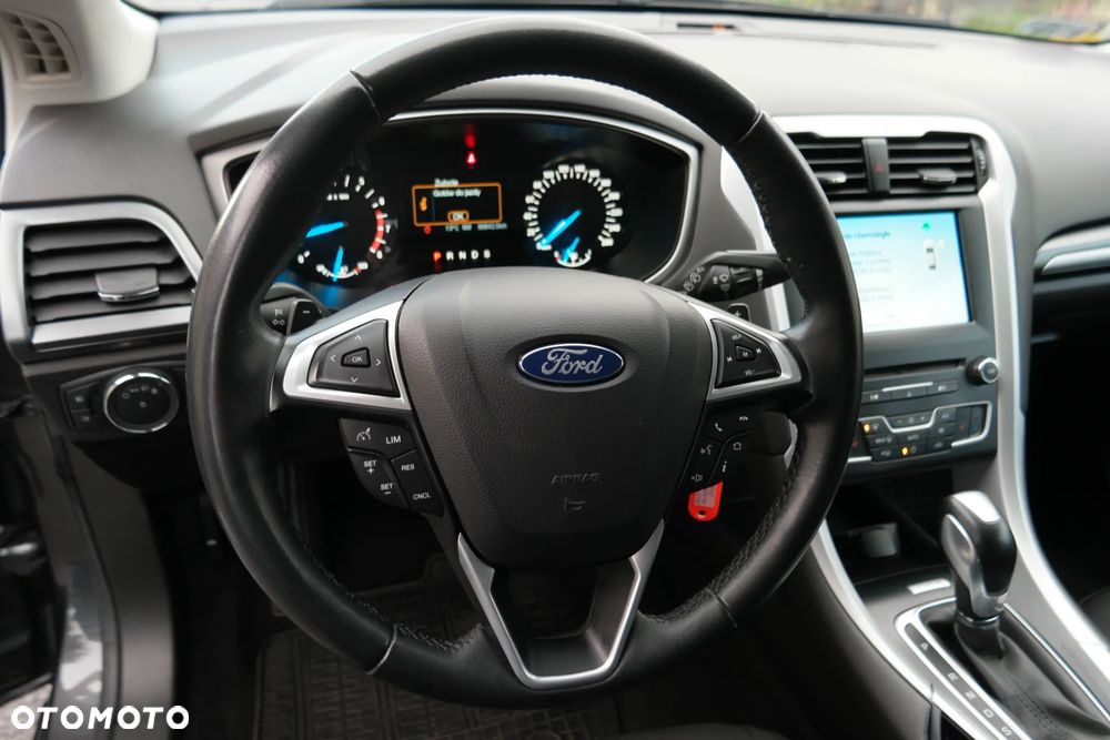 Ford Mondeo - 34