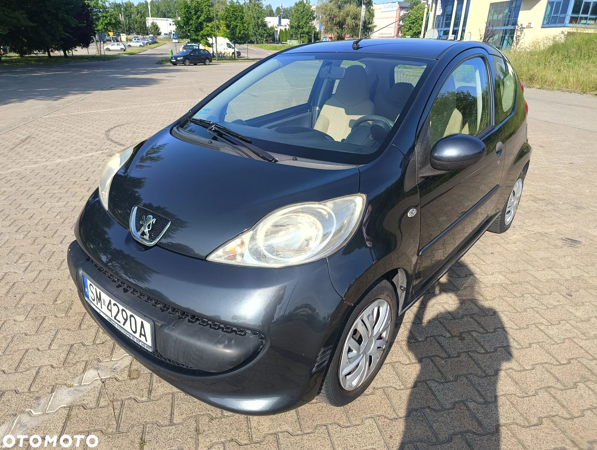 Peugeot 107 1.0 Happy - 1