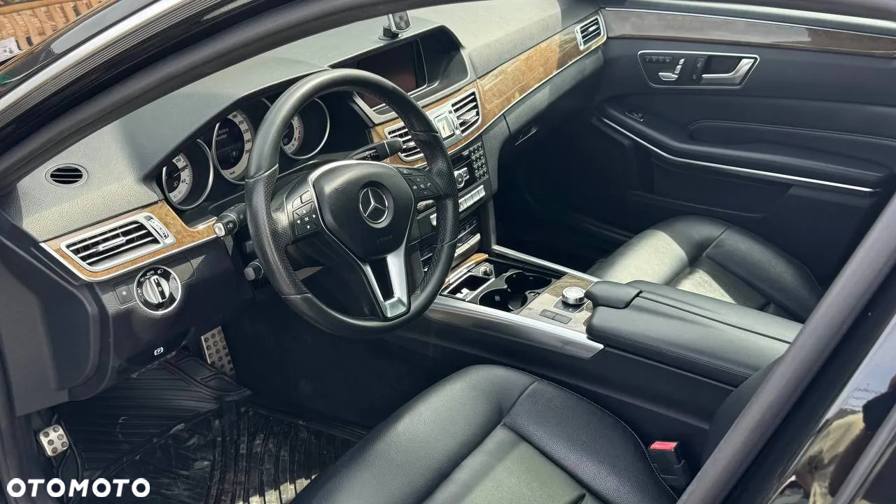 Mercedes-Benz Klasa E 350 4Matic 7G-TRONIC Elegance - 6