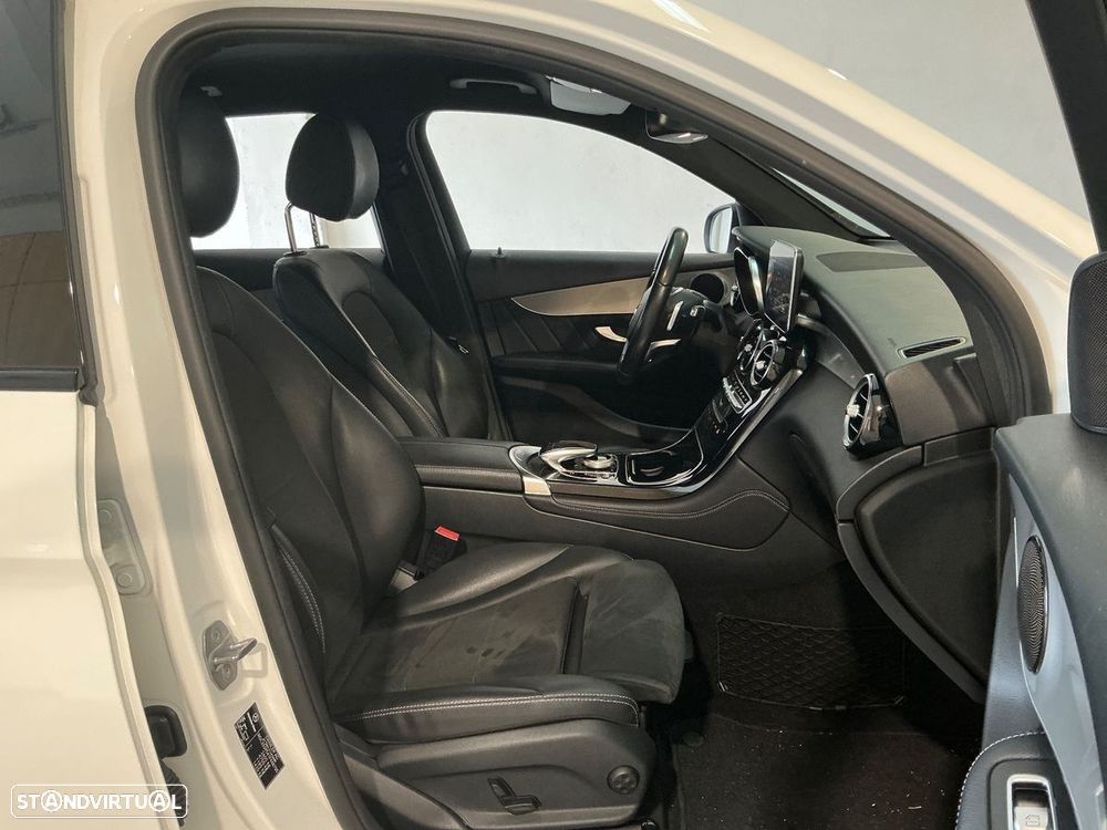 Mercedes-Benz GLC 350 e AMG Line 4-Matic - 4