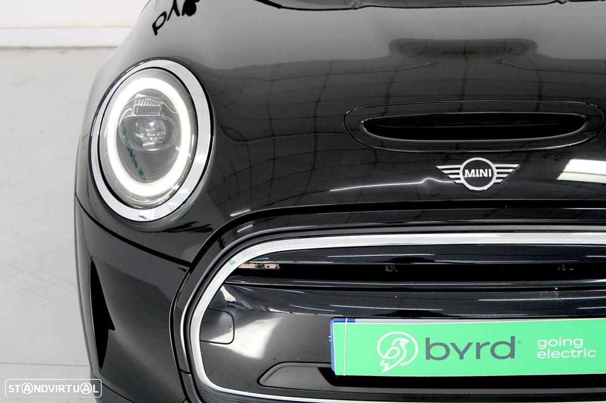 MINI 3 Portas Cooper SE Camden Edition - 4