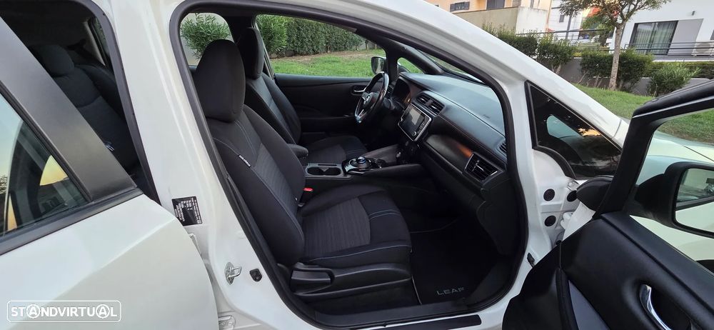 Nissan Leaf N-Connecta - 12